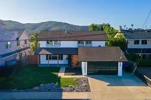 6802 Maury Dr, San Diego, CA 92119 - Photo 44