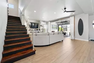 1270 Emerald St, San Diego, CA 92109 - Photo 4