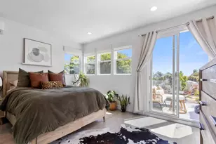 1270 Emerald St, San Diego, CA 92109 - Photo 28