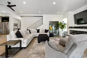 1270 Emerald St, San Diego, CA 92109 - Photo 8