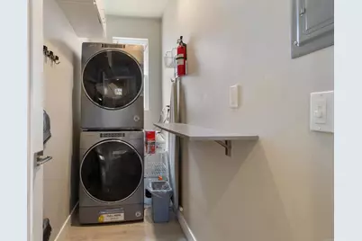 1270 Emerald Street, San Diego, CA 92109 - Photo 40