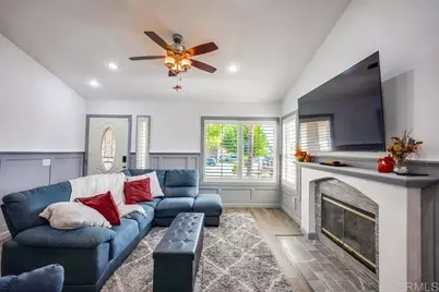 39685 Almansa, Murrieta, CA 92562 - Photo 10