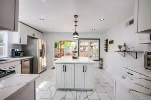 39685 Almansa, Murrieta, CA 92562 - Photo 14