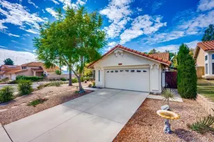 39685 Almansa, Murrieta, CA 92562 - Photo 6