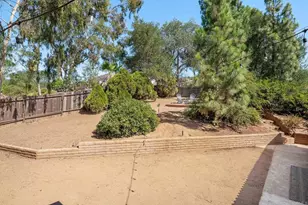 10512 Moon View Way, Escondido, CA 92026 - Photo 36