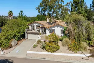 10512 Moon View Way, Escondido, CA 92026 - Photo 6