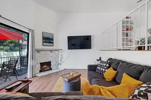 14293 Foothill Blvd, Sylmar, CA 91342 - Photo 2