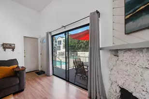 14293 Foothill Blvd, Sylmar, CA 91342 - Photo 6