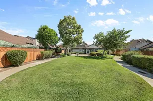 2469 Turnbridge, Escondido, CA 92027 - Photo 26