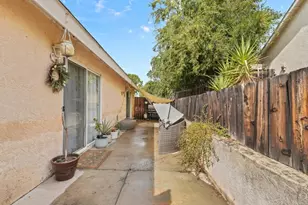 722 8th St, Ramona, CA 92065 - Photo 16