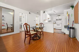 10400 Caminito Cuervo, San Diego, CA 92108 - Photo 6