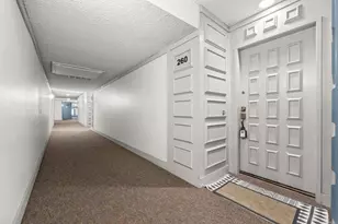 10400 Caminito Cuervo, San Diego, CA 92108 - Photo 22