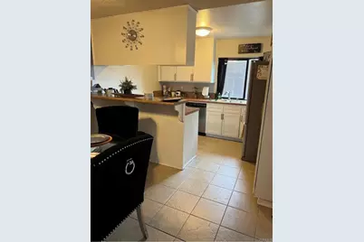 237 Otay Valley Road #C, Chula Vista, CA 91911 - Photo 4