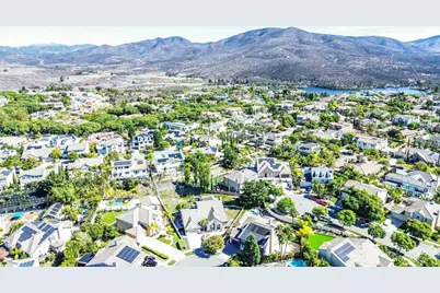 2790 Silver Oak Court, Chula Vista, CA 91914 - Photo 40