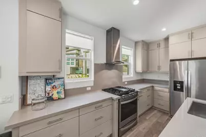 2875 Avella Circle, San Diego, CA 92108 - Photo 8