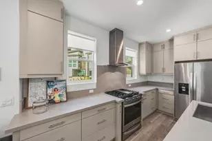 2875 Avella Cir, San Diego, CA 92108 - Photo 8