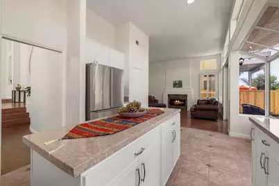 9432 Hito Court, San Diego, CA 92129 - Photo 14