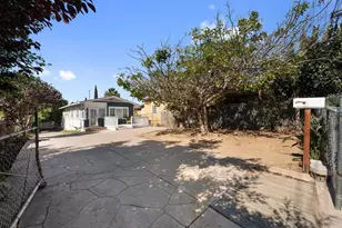207 Cottonwood Rd, San Ysidro, CA 92173 - Photo 2