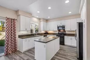 37444 Hydrus Pl, Murrieta, CA 92563 - Photo 6