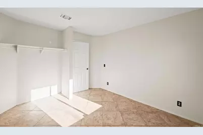 23925 Constantine Dr, Murrieta, CA 92562 - Photo 34