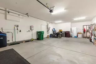 34885 Heartland Ln, Murrieta, CA 92563 - Photo 22