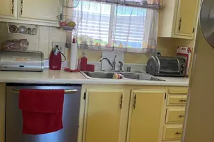 2130 Sunset Dr, Vista, CA 92081 - Photo 10