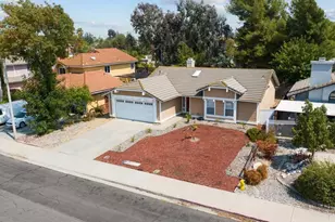 39938 Pearl Dr, Murrieta, CA 92563 - Photo 30