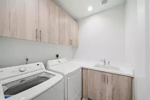 7704 Jasmine Ct, Santee, CA 92071 - Photo 22