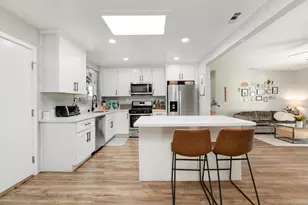 6368 Lake Atlin Ave, San Diego, CA 92119 - Photo 2