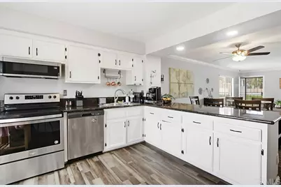 3612 Fairlomas Road, National City, CA 91950 - Photo 14