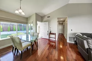 595 Hampshire Ln, Chula Vista, CA 91911 - Photo 10