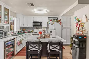 1097 Santo Antonio Dr, Colton, CA 92324 - Photo 10