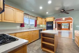 2030 Fairhaven St, Lemon Grove, CA 91945 - Photo 6