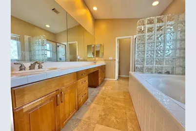 535 F Avenue #4, Coronado, CA 92118 - Photo 68