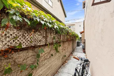 535 F Avenue #4, Coronado, CA 92118 - Photo 52