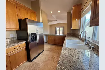 535 F Avenue #4, Coronado, CA 92118 - Photo 72