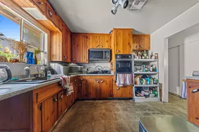 8552 Brodie Lane, Santee, CA 92071 - Photo 26