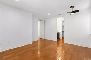 1045 Van Nuys St, San Diego, CA 92109 - Photo 20