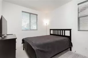 12835 W Hemingway Dr, San Fernando, CA 91340 - Photo 18