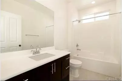 12835 W Hemingway Drive, San Fernando, CA 91340 - Photo 20