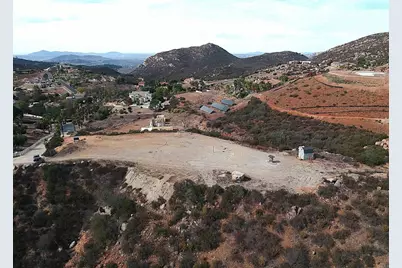 1496 Montana Serena Court, El Cajon, CA 92021 - Photo 4