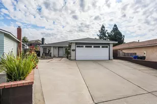 215 Henrietta Ct, San Diego, CA 92114 - Photo 12