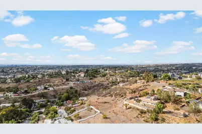 9270 Amys Street #7, Spring Valley, CA 91977 - Photo 34