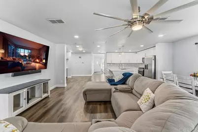 927 Cottonwood Court, Corona, CA 92879 - Photo 14