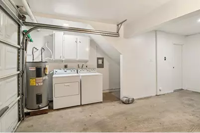 8262 Gilman Drive #1, La Jolla, CA 92037 - Photo 32