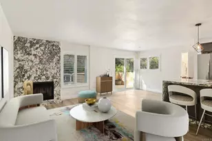 8262 Gilman Dr, La Jolla, CA 92037 - Photo 6