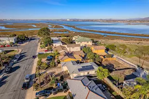 425 8th St, Imperial Beach, CA 91932 - Photo 4