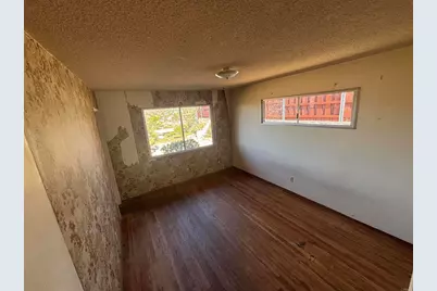 10050 Cristobal Drive, Spring Valley, CA 91977 - Photo 12