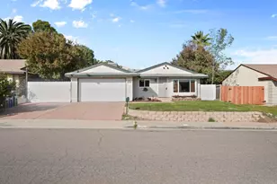 10036 Three Oaks Wy, Santee, CA 92071 - Photo 4