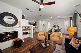 2753 Bellezza, San Diego, CA 92108 - Photo 2